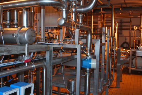 女中豪杰跟隨時代步伐走上創(chuàng)業(yè)路,好人緣讓她事半功倍